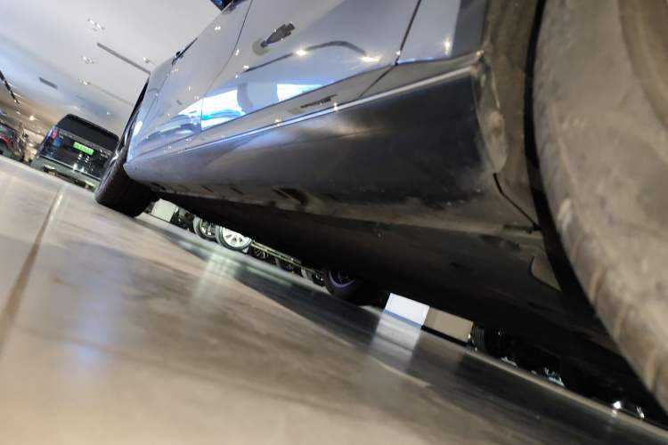 Used  L7 2022 Dynamic Model
