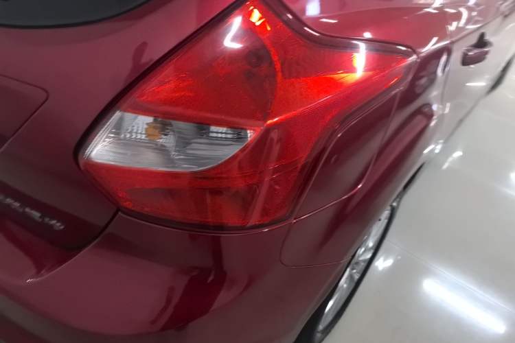 Used Ford Focus 2012 Hatchback 1.6L Automatic Comfort Model
