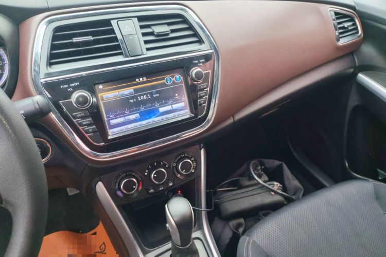 Used Suzuki Vitara S-Cross 2017 1.6L CVT Two-Wheel Drive Urban Fashion Model