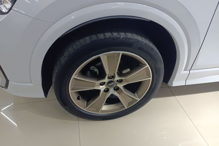 Used Audi Q2L 2022 35 TFSI Fashion Dynamic Model
