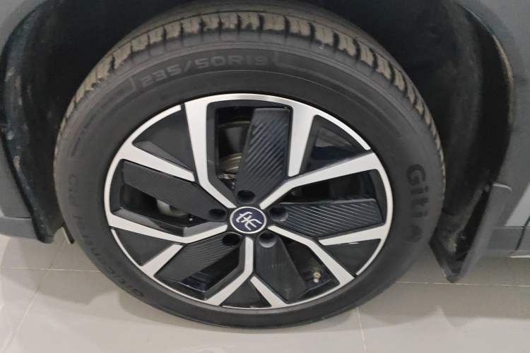 Used BYD Song L DM-i 2025 Intelligent Driving Version 160 km Beyond-Range Type