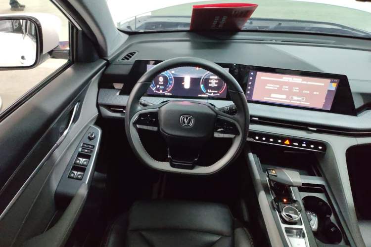 Used Changan CS75 PLUS 2022 2nd Generation 1.5T Automatic Prestige Version