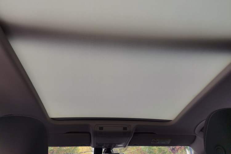 Used Volkswagen Tayron 2020 330TSI Two-Wheel Drive Luxury Smart Connectivity Version
