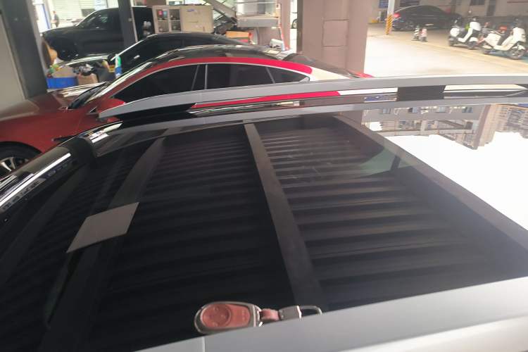 Used AION V 2024 Aion Tyrannosaurus 650 Smart Premium Edition
