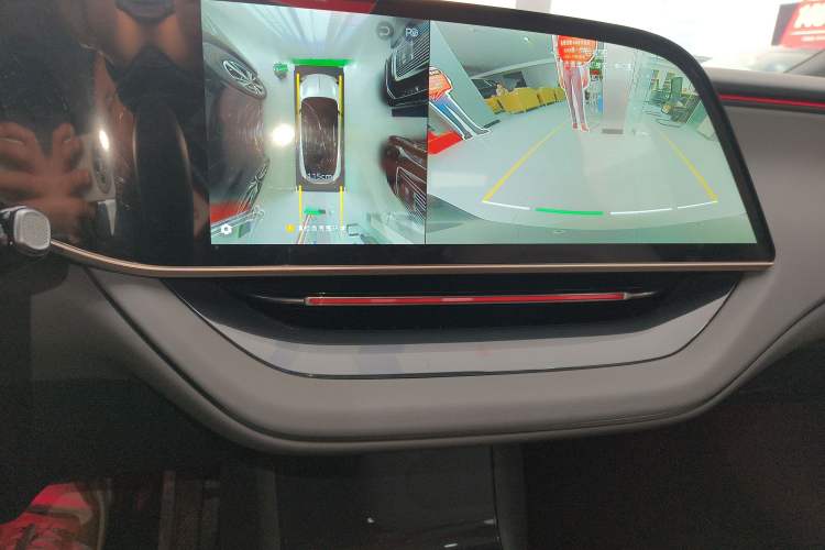 Used Hongqi EH7 2024 690 Pro