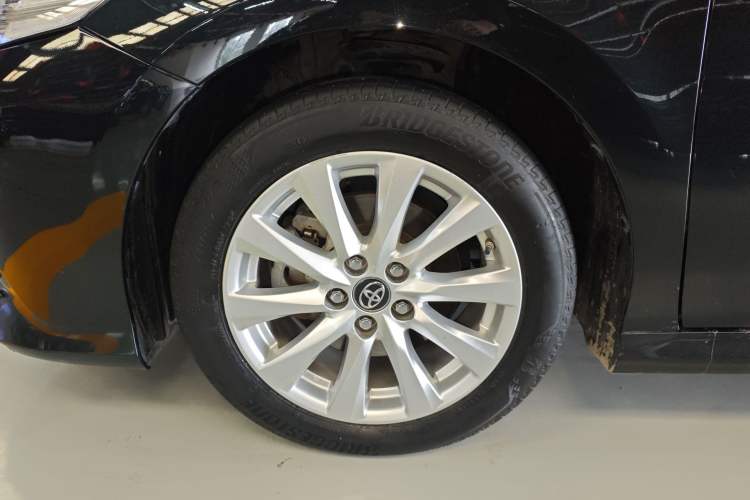 Used Toyota Camry 2019 Revised Version 2.0G Luxury Edition
