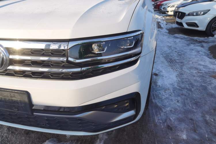 Used Volkswagen Teramont X 2020 Revised Version 330TSI Two-Wheel Drive Luxury Edition
