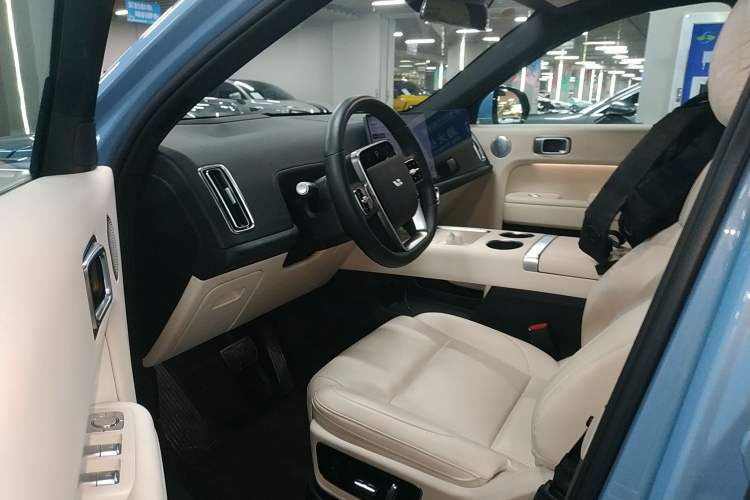 Used Li Auto L7 2024 Ultra Model
