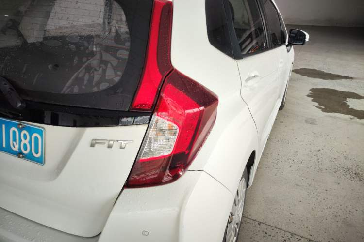 TDK.VehicleDetails.img