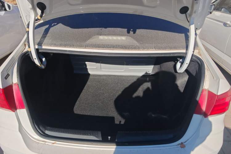 Used Volkswagen Santana 2016 1.4L Manual Fashion Edition
