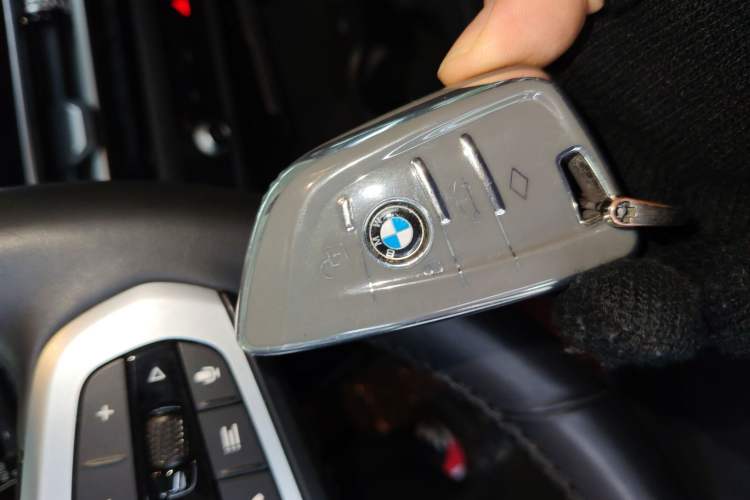 Used BMW i3 2022 eDrive 35 L
