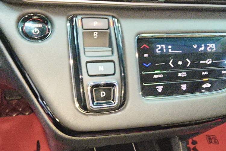 Used Honda Elysion 2024 2.0L eHEV Luxury Edition
