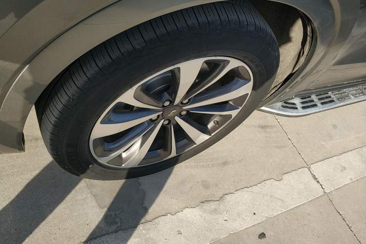 Used Li Auto ONE 2020 Extended-Range 6-Seater Version
