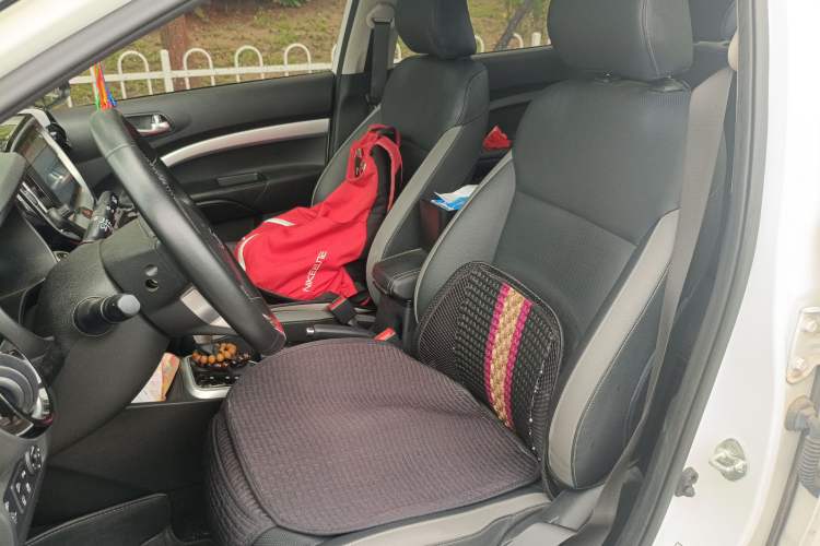 Used Kia Stonic 2021 1.4L CVT Fun & Sunroof Model
