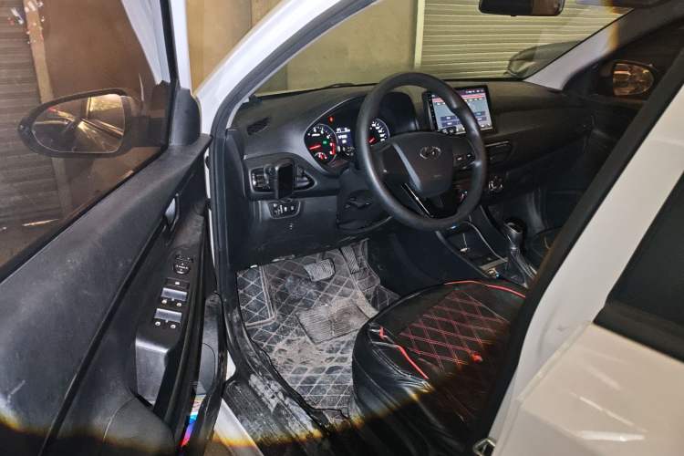 Used Hyundai Celesta 2018 1.6L Automatic GL Enjoyment Version China V Standard
