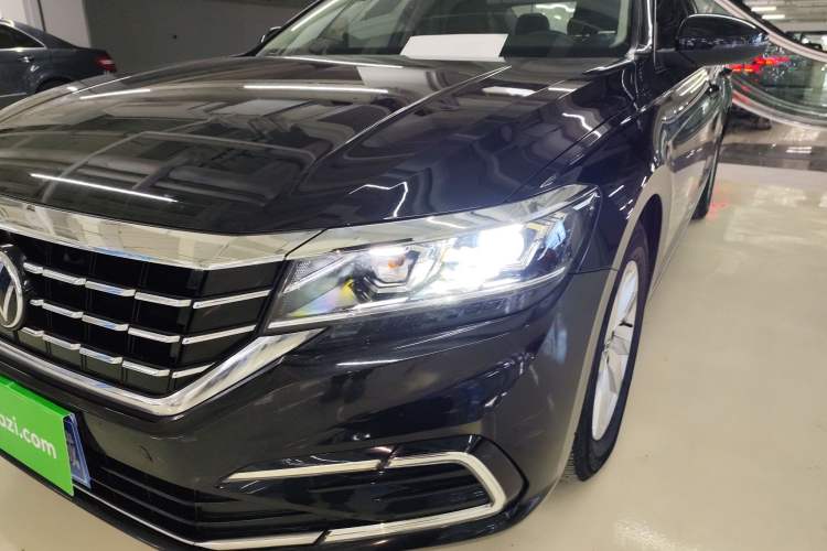 Used Volkswagen Passat 2021 280TSI Business Edition
