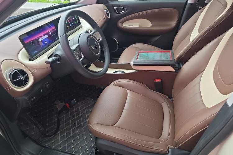 Used Wuling Bingo 2023 333 km Lingxi Connected Version
