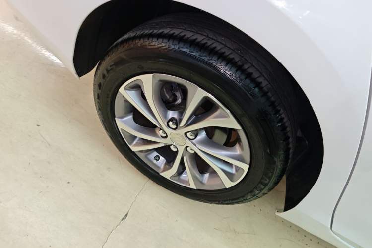 Used Buick Verano 2023 Pro Le Yi Edition
