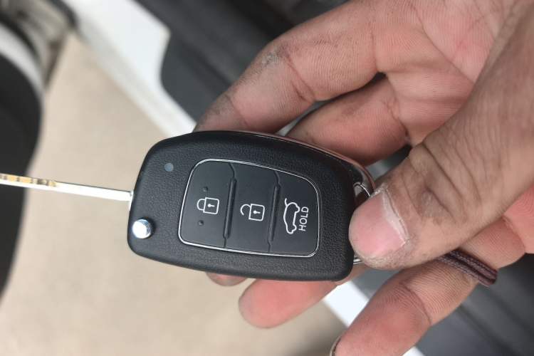 Used Hyundai Elantra (5th Generation / Langdong) 2013 1.6L Automatic Leading Model
