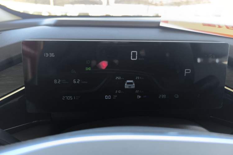 Used  L6 2025 EM-i 140km Long-Range Version