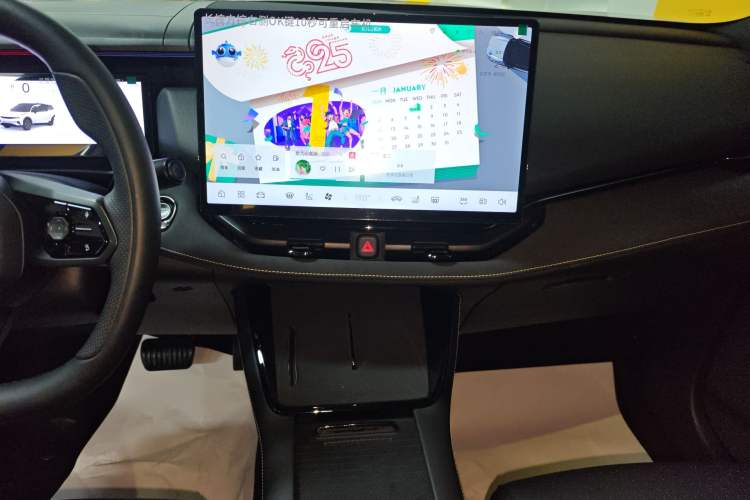 Used Lynk & Co 06 2025 Renew 1.5T Halo
