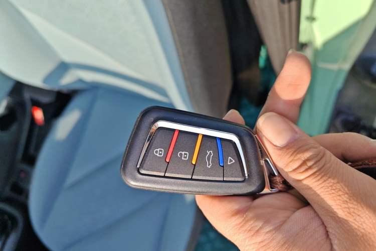 Used Chery Little Ant 2022 Sweet Pink Edition Half-Sugar Version Lithium Iron Phosphate 30 kW 301 km