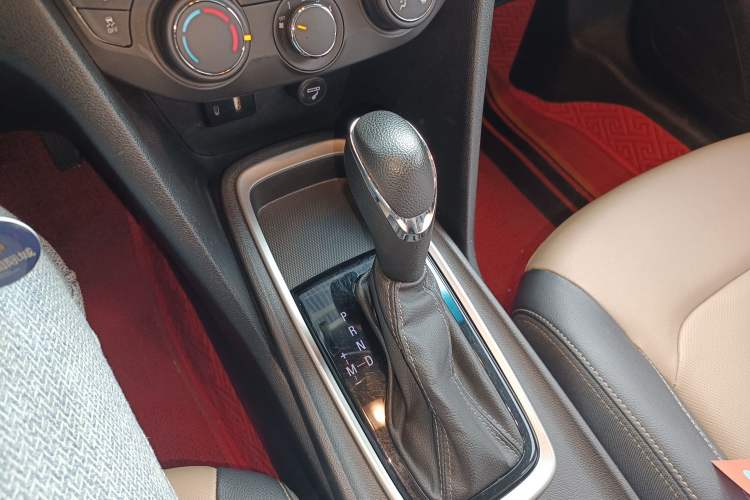 Used Chevrolet Monza 2022 320 Automatic Enjoyment Sunroof Version