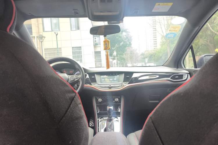 Used Buick Verano 2018 Hatchback GS 20T Dual-Clutch Progressive Model