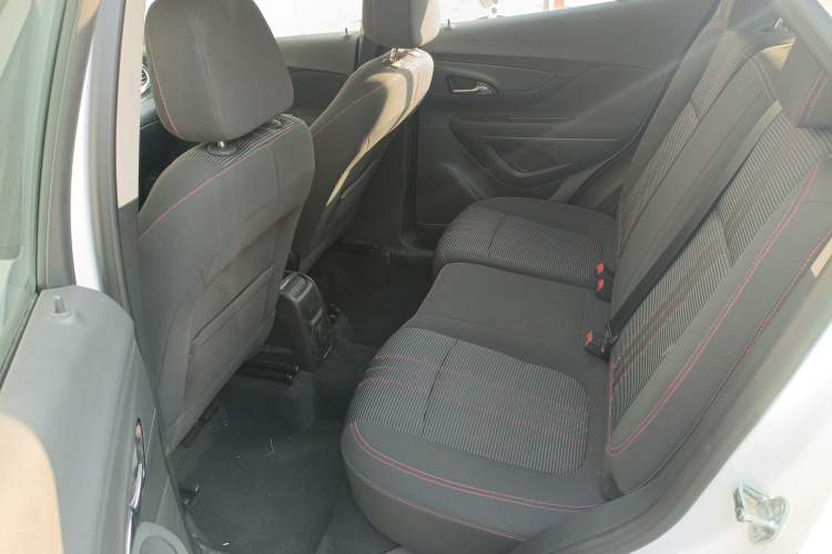 Used Buick Encore 2018 18T Automatic Two-Wheel Drive Urban Leading Model
