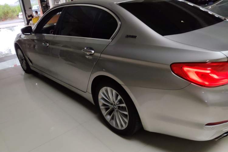 Used BMW 5 Series New Energy 2019 Updated Version 530Le Luxury Package
