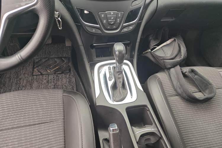 Used Buick Regal 2015 1.6T Leading Technology Model