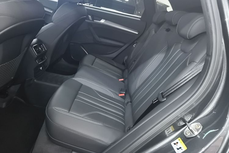 Used Audi Q5L 2024 40 TFSI Fashion Dynamic Model
