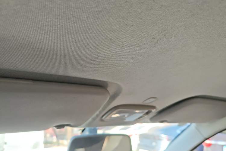 Used Chery QQ Ice Cream 2022 120km Conical Shape Lithium Iron Phosphate
