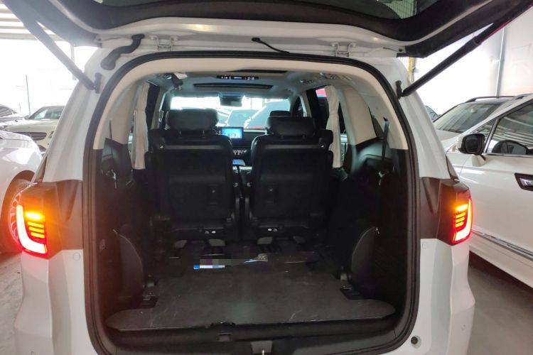 Used Honda Elysion 2024 2.0L eHEV Luxury Edition
