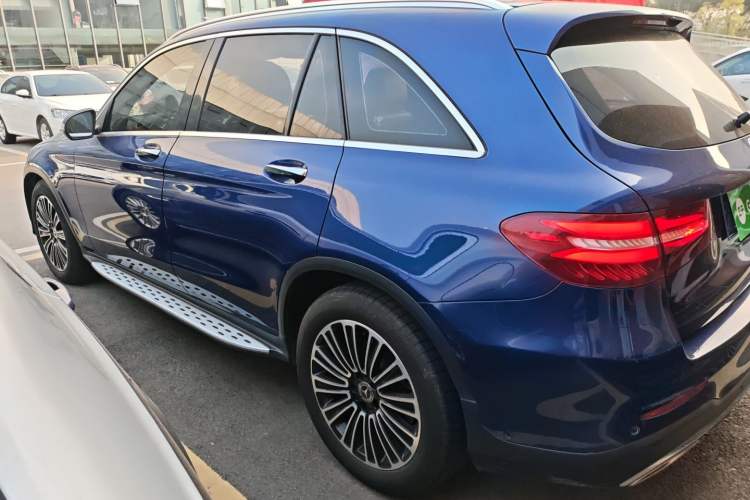 Used Mercedes-Benz GLC 2019 GLC 260 L 4MATIC Dynamic Model
