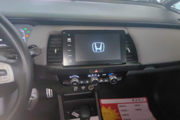 Used Honda LIFE 2021 1.5L CVT SPORT Heartbeat Edition