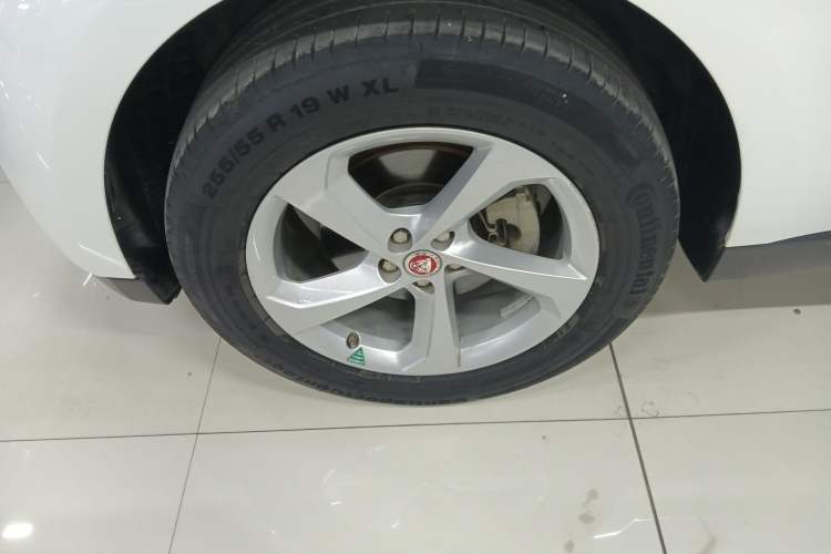 Used Jaguar F-PACE 2020 2.0T Urban Deluxe Edition
