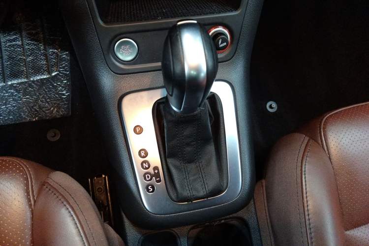 Used Volkswagen Tiguan 2015 1.8TSI Automatic Two-Wheel Drive Luxury Model
