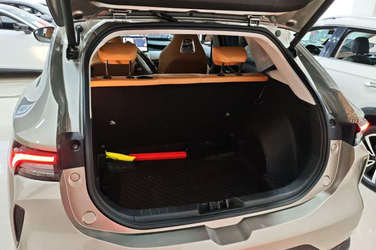 Used FORTHING Xinghai X5 
