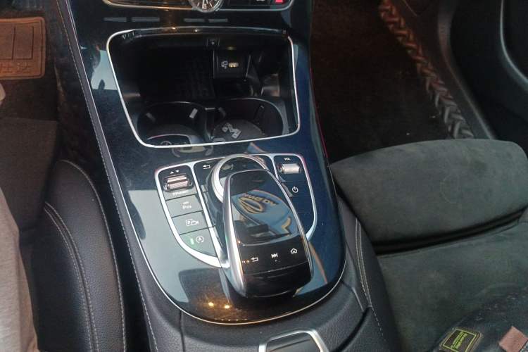 Used Mercedes-Benz E-Class 2017 E 200 Sport 4MATIC
