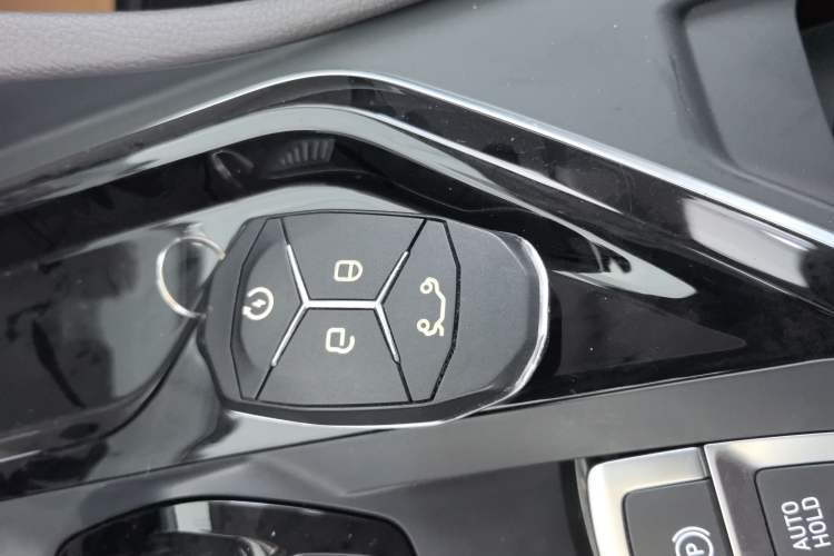 Used Lynk & Co 02 2020 1.5T DCT Two-Wheel Drive Zhaobao Version