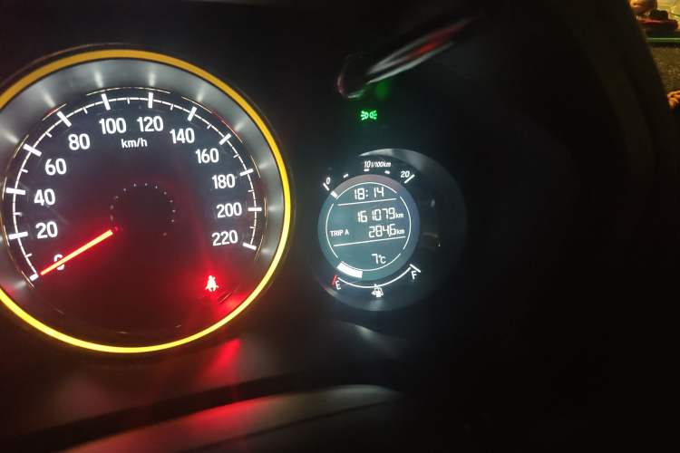 Used Honda XR-V 2017 1.8L EXi CVT Comfort Version