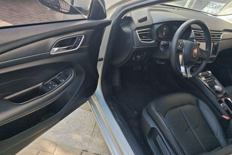 Used Roewe Ei5 2018 Internet Flagship Edition
