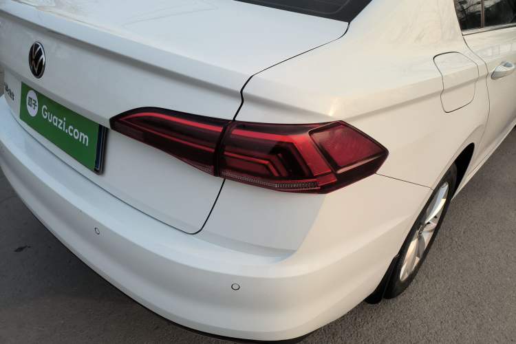 Used Volkswagen Bora 2021 1.5L Manual Comfort Smart Connect Edition
