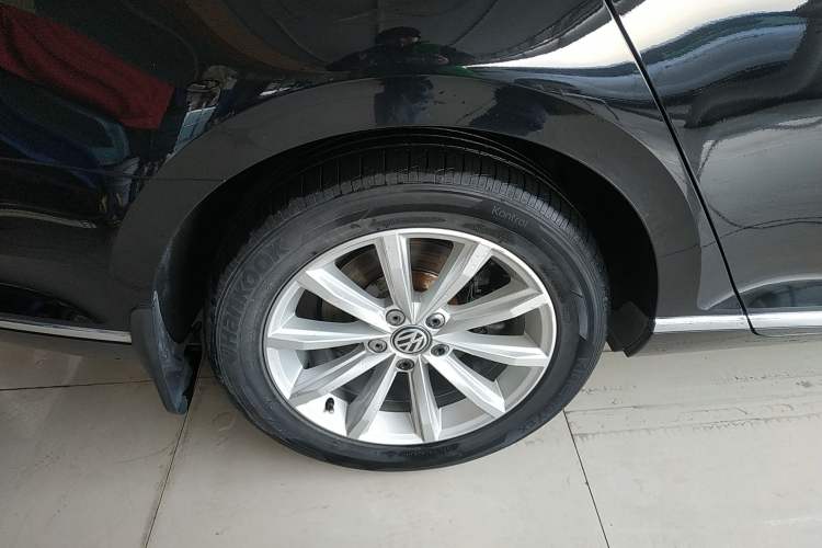 Used Volkswagen Magotan 2019 330TSI DSG Leading Model China VI Standard
