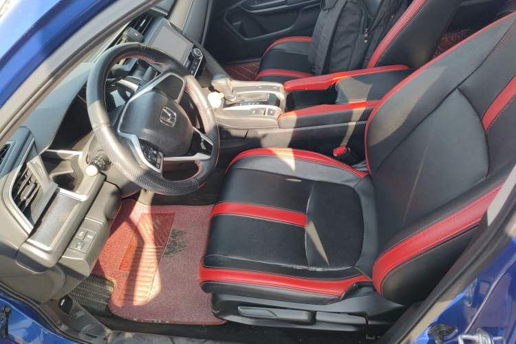 Used Honda Civic 2016 220TURBO CVT Luxury Edition
