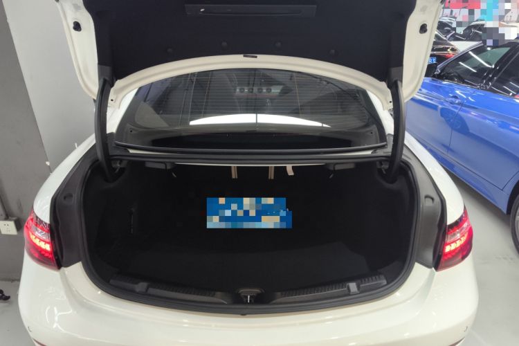 Used Mercedes-Benz E-Class 2023-Year Restyled E 260 Coupe
