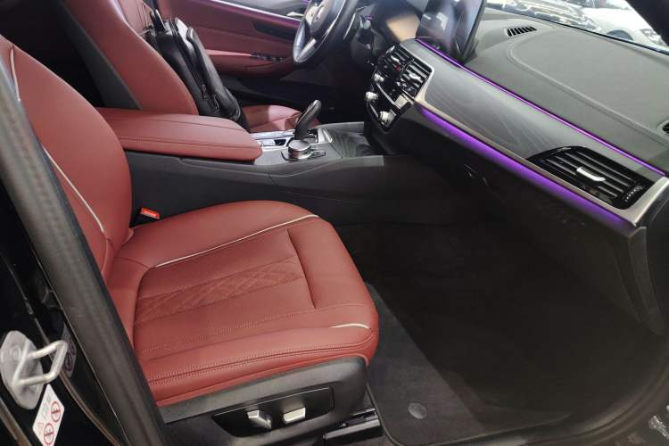 Used BMW 5 Series 2023 530Li Leading Model M Sport Package
