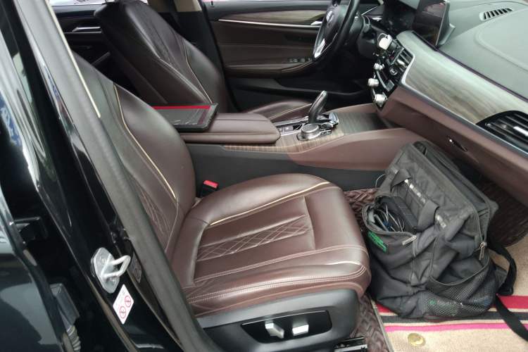 Used BMW 5 Series New Energy 2019 Updated Version 530Le Luxury Package
