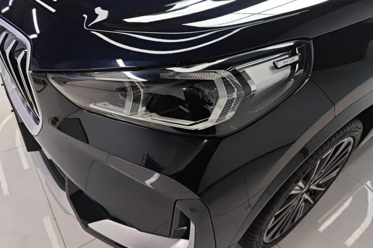 Used BMW X1 2023 xDrive25Li X Design Package
